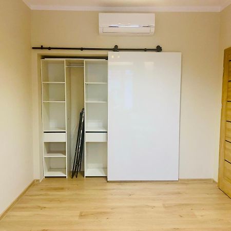 Gold Apartament Świdnik Buitenkant foto